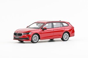Škoda Superb IV Combi (2023) - Červená Carmine Metalíza